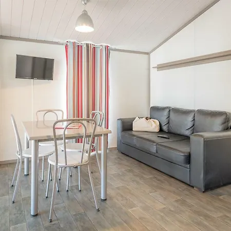 Le Méditerranée - Domaine Piétonnier Camping