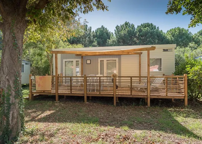 Le Mediterranee - Domaine Pietonnier Parque de Campismo 5*